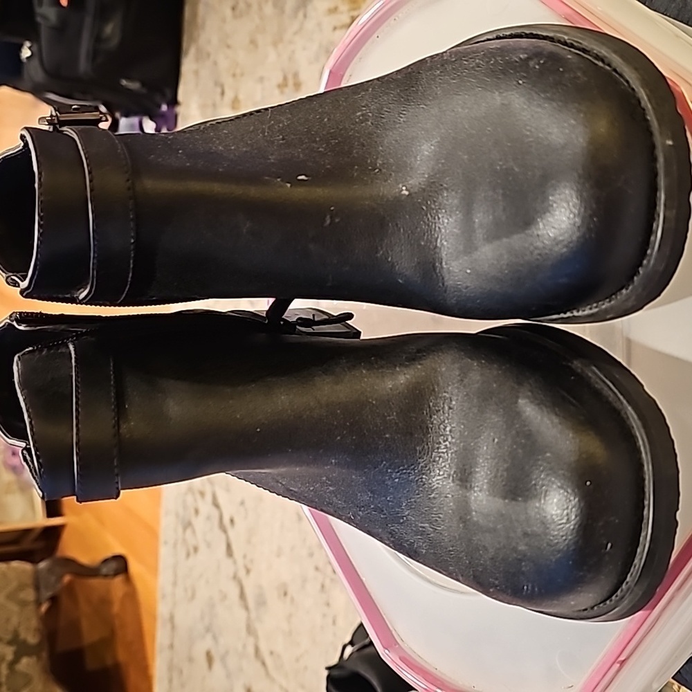 Rockport Womens Black Leather Ankle Boot 1.5" Heel